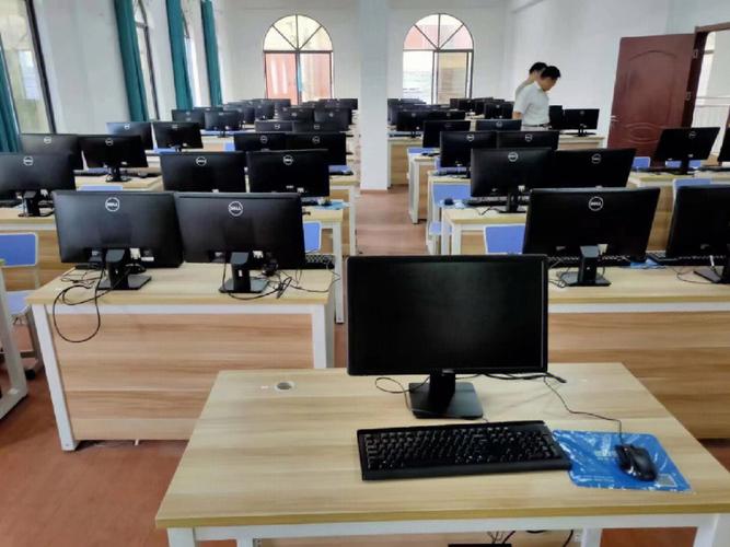 电脑租借费用是多少电脑租赁收费