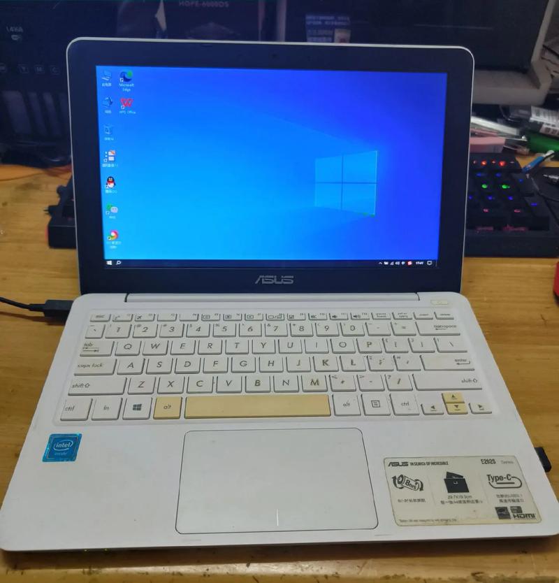 想买台11.6英寸小屏的笔记本。但不知道他的CPU怎么样。n3700和z3735f...