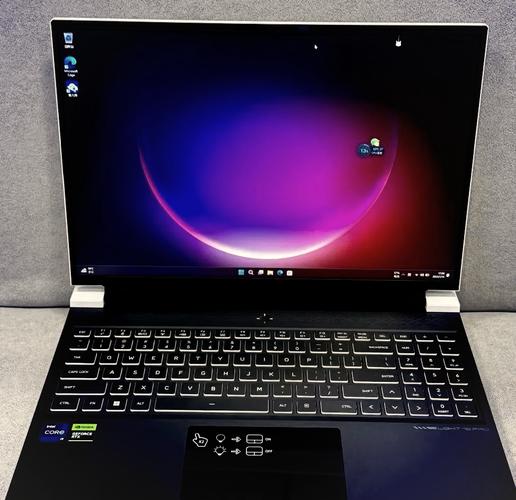 MACHENIKE机械师笔记本电脑曙光16pro开箱体验评测:大核大显中端旗舰_百...