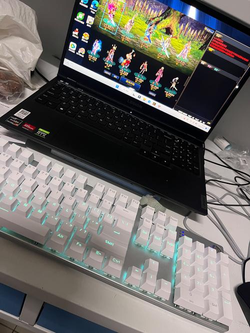 我想买个白色的笔记本电脑求推荐要轻薄便携的不玩网游游戏要可以看高...