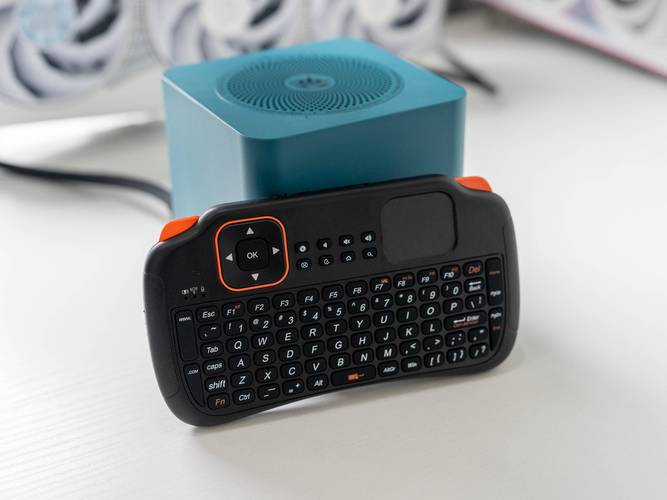 办公笔记本电脑排名前十名(国产笔记本电脑品牌排名榜前十名)