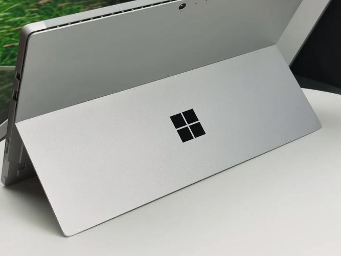 surfacepro5是哪一年