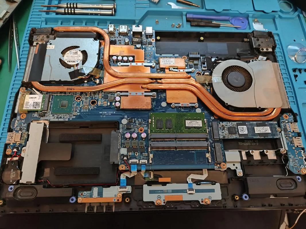 神舟战神z6-sl7d1(游戏本)按键背光该怎么调?