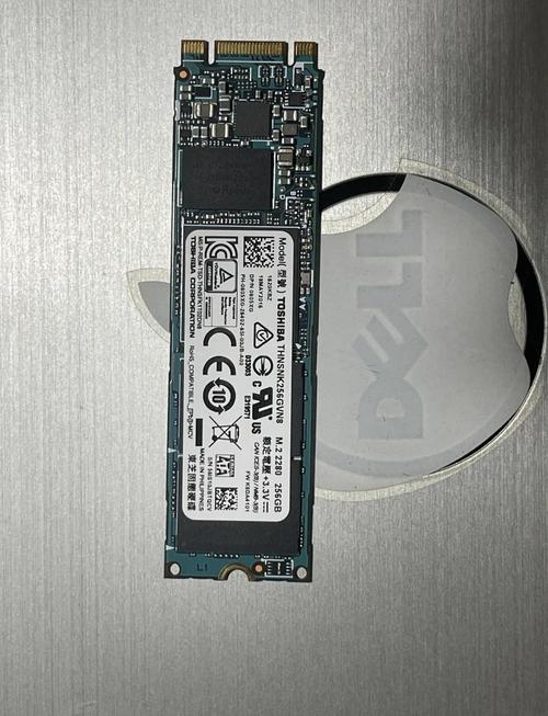 请问电脑256g固态硬盘够用吗?