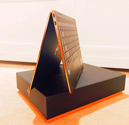 超极本和普通的笔记本电脑有什么区别?