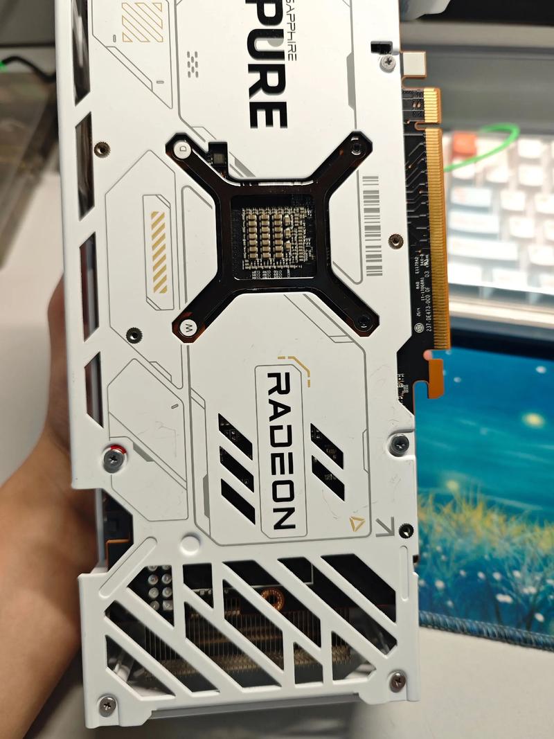 hp/惠普elitebookx3601030g4i7版触控屏银色原装笔记本怎么样