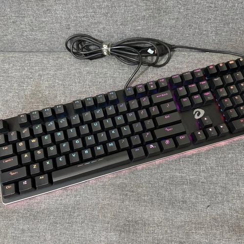 dareu键盘蓝牙怎么开