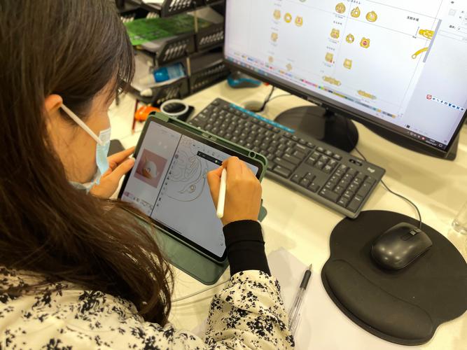 用电脑自拍照片,怎样操作