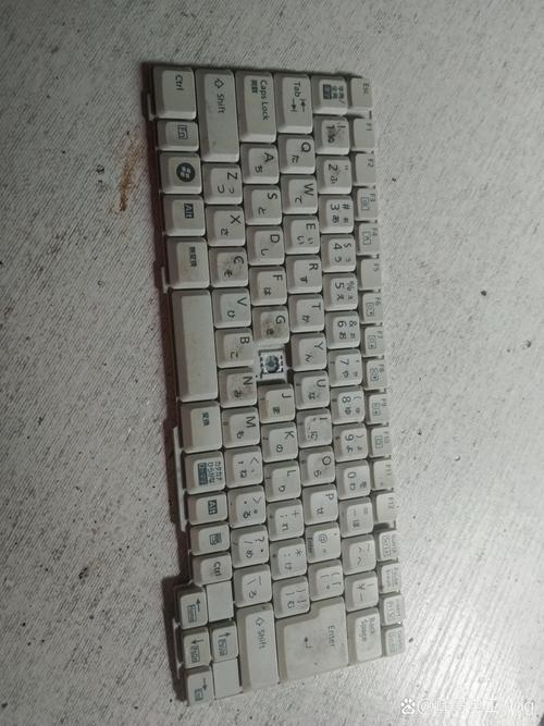 联想笔记本电脑换一个键盘要多少钱