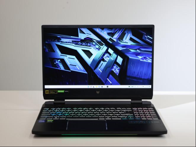 求问我这个电脑配置能玩彩虹六号围攻吗