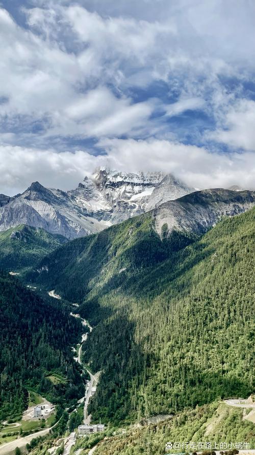外星人电脑,外星人按键一会蓝一会橙色,是哪里出问题了吗?