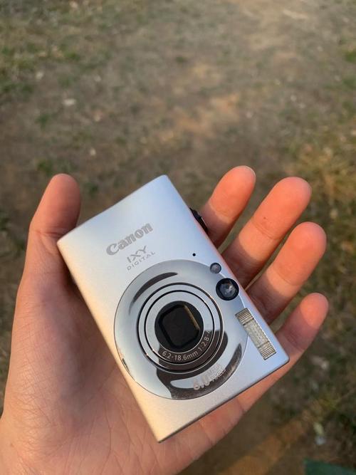 IXUS870is和哪个镜头一样?有没有人清楚?