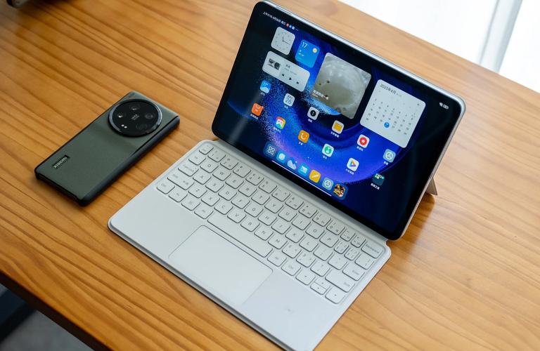 平板电脑可以像平常用的电脑那样做办公用吗?比如EXCEL表格,WORD什么...