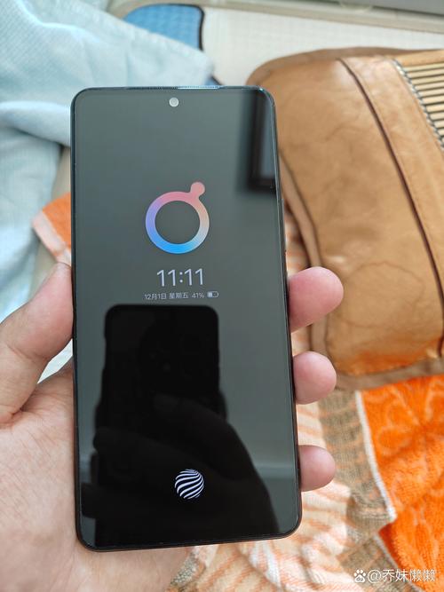 iqooneo5活力版和iqooneo5的区别