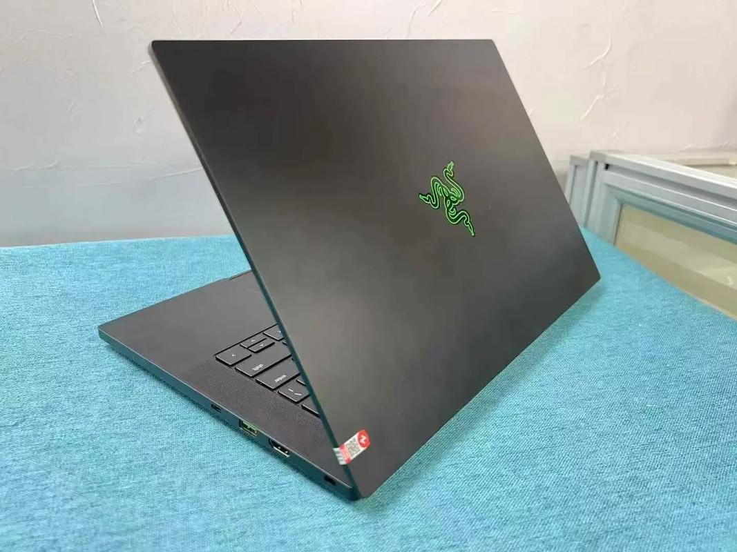 雷蛇笔记本是几线