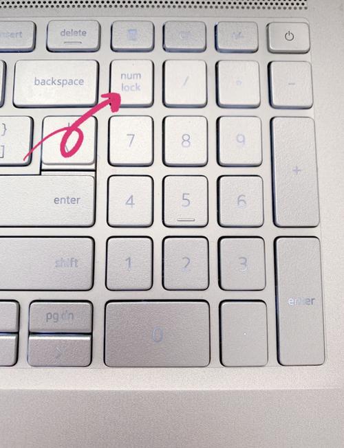 笔记本小键盘怎么输入数字啊?