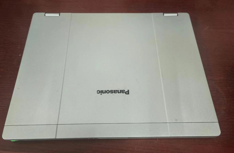 八代i5的洋垃圾千元本,2.8K触摸屏+979克,可翻转变成平板