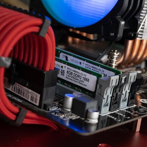 我的惠普CQ321想加根内存条,什么品牌的比较兼容呢?之前买过一根金士顿...