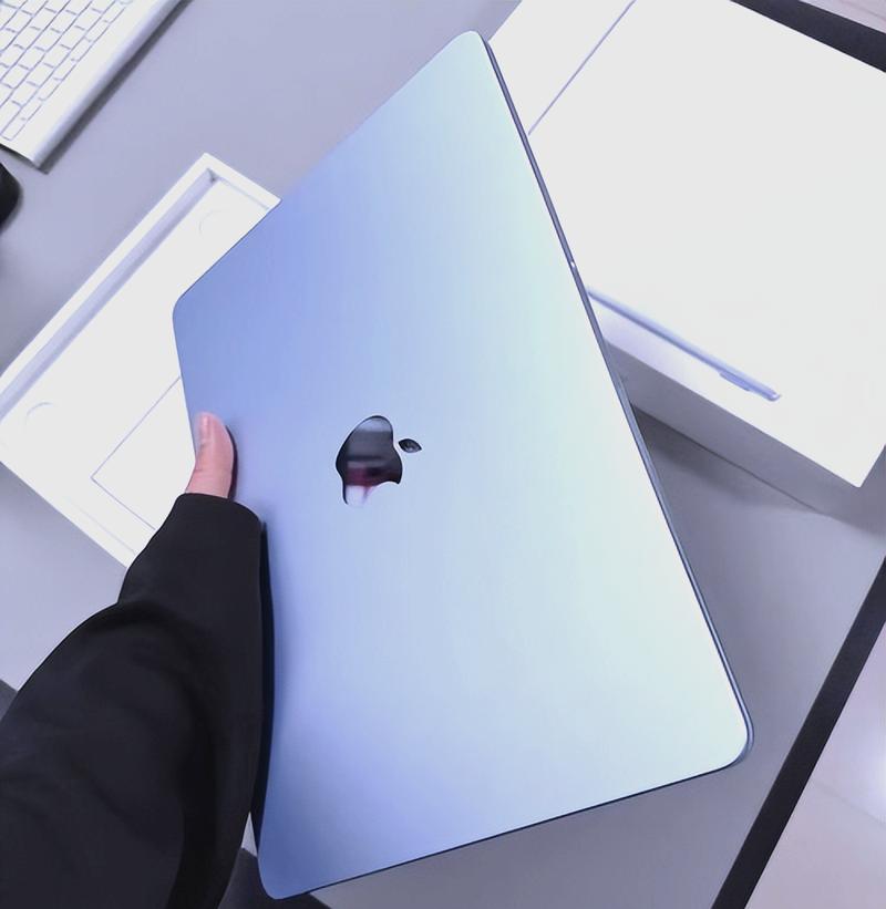 笔记本电脑需要多少钱