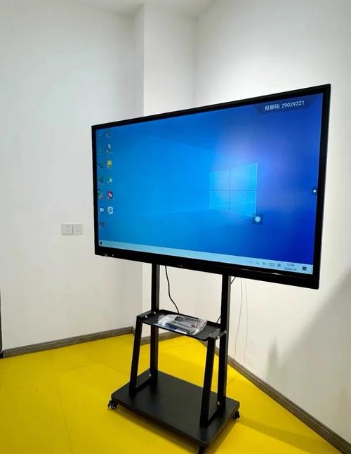 触摸一体机是什么?(提供三种不同说法)