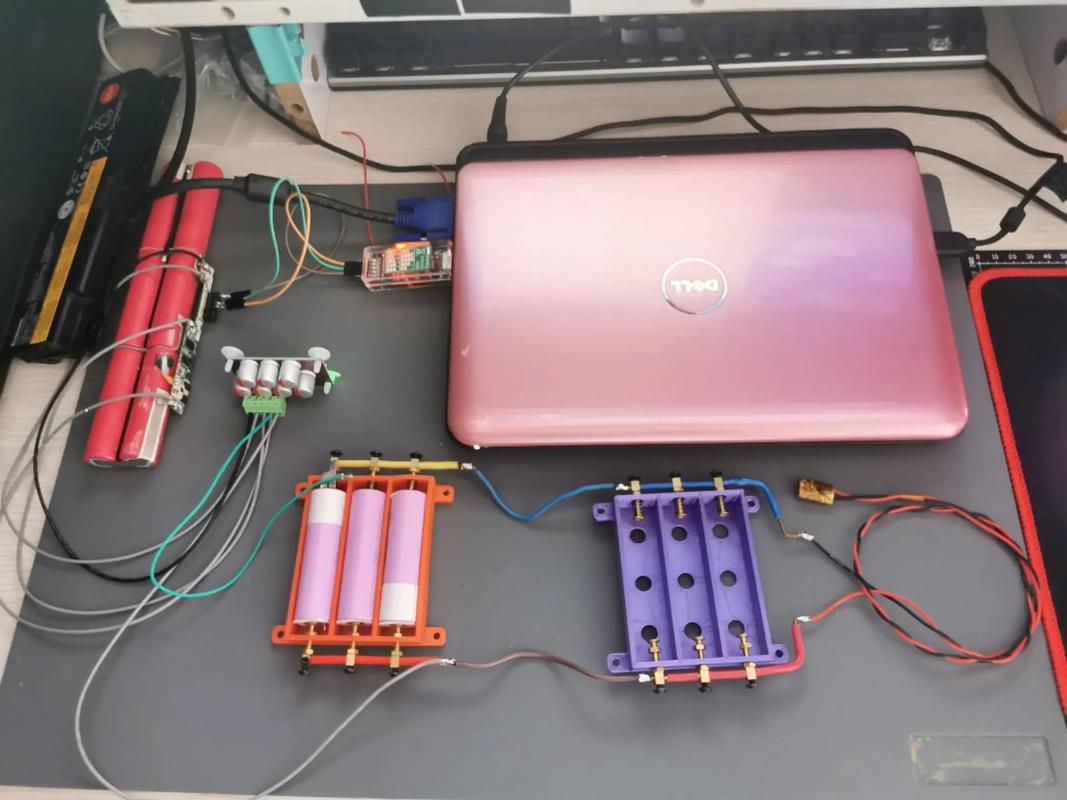 DIY更换笔记本电池电芯怎样解密解锁