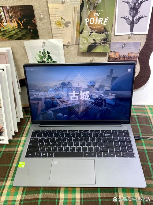 追剧笔记本电脑推荐