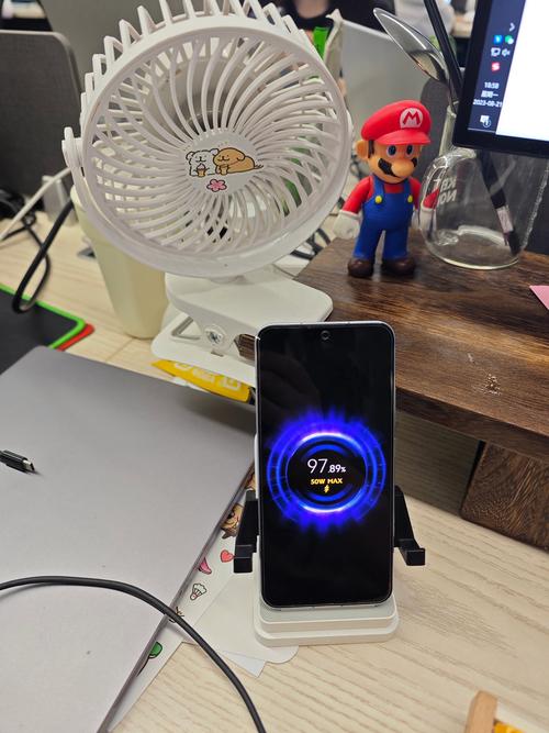 小米13的usb在哪里找