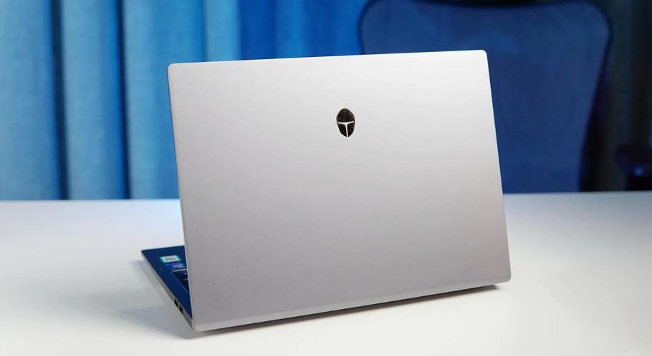 华硕笔记本i7系列中等往上有哪些