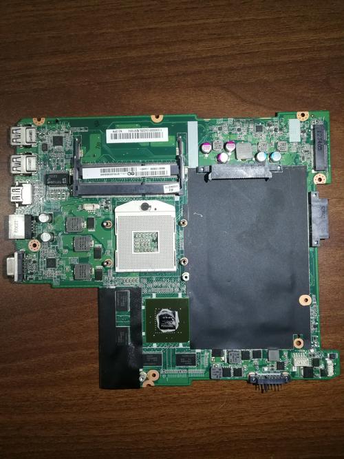 ...拆机教程(详细步骤讲解,让您轻松拆解EliteBook840笔记本电脑...