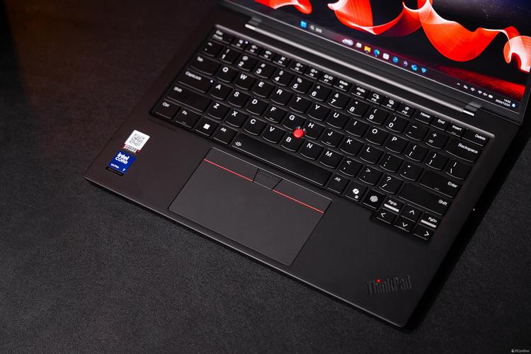 m5000相当于什么显卡