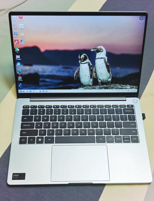 红米笔记本电脑book14pro2024和2025哪种值得买