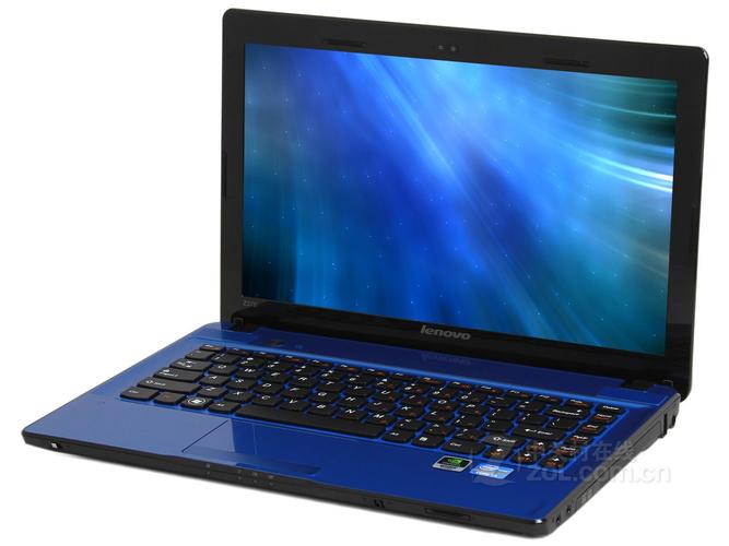蓝色外观的老款笔记本电脑