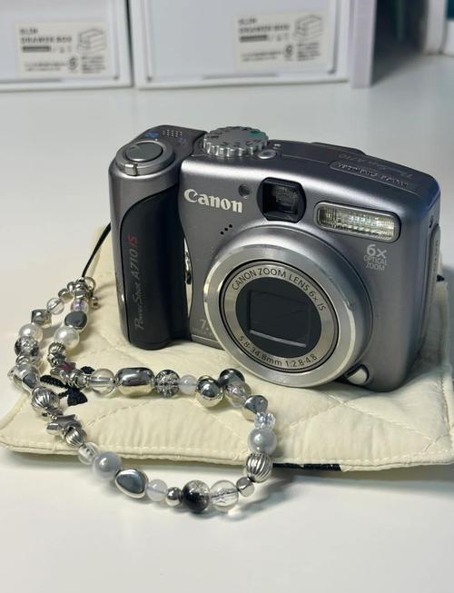 买什么牌子的相机好。实用。