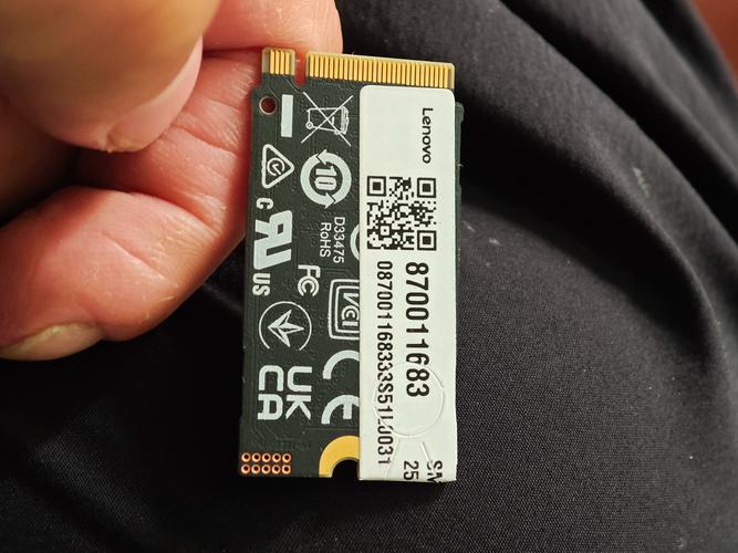 联想yoga有几个固态硬盘接口