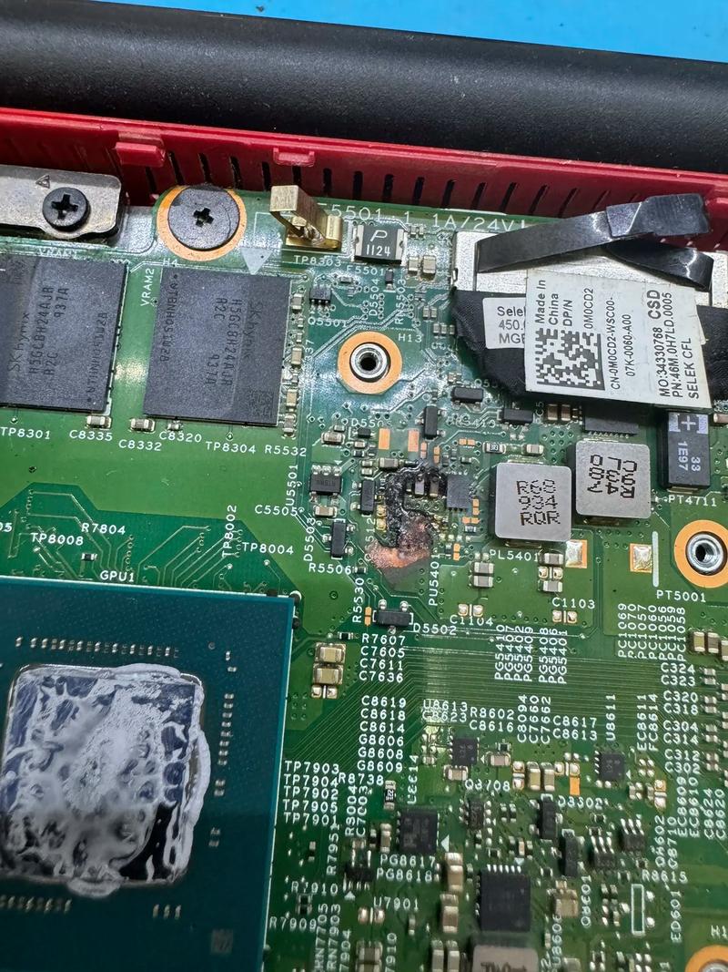 戴尔电脑前盖和后盖换新的多少钱我的戴尔笔记本主板坏了换一个新的需...