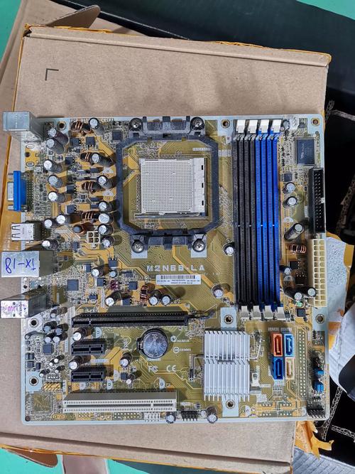 m2n68-la能配什么cpu.主板上是这么写的