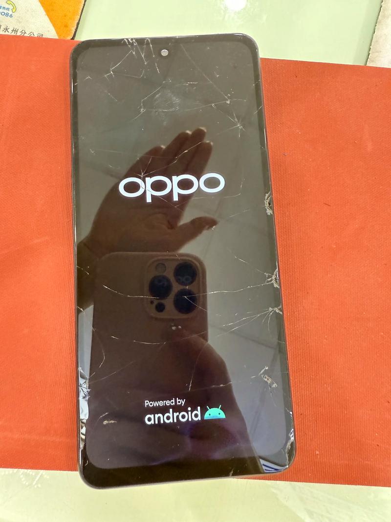 手机屏幕碎了怎么修复多少钱