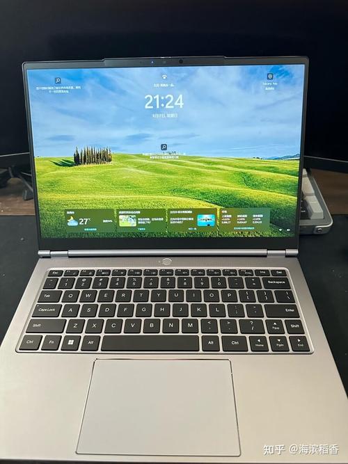 费用五千左右,散热好屏幕好的笔记本有什么好的推荐?