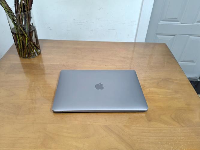 2025年苹果电脑发布的是哪一款