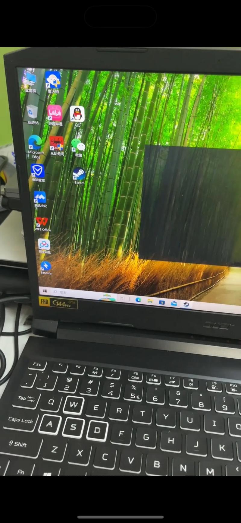 宏碁笔记本一直卡在开机界面