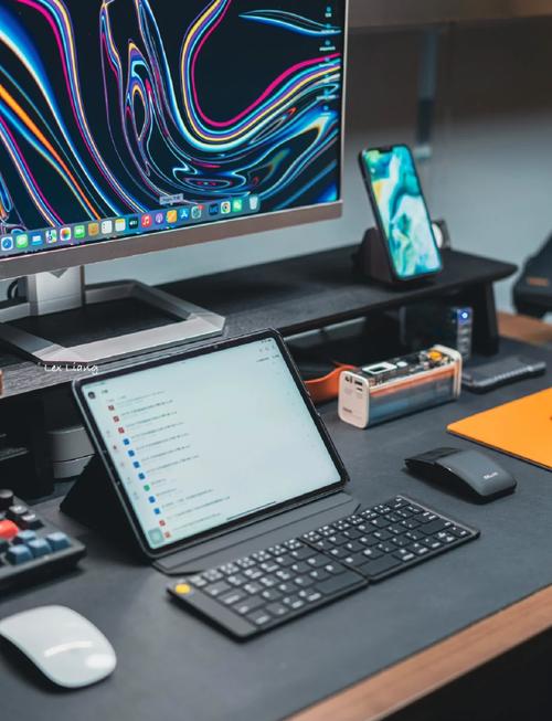 请问笔记本电脑什么配置可以玩魔兽世界啊