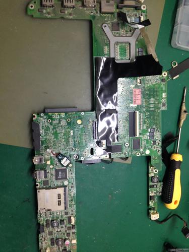 联想Z500笔记本电脑怎么拆机?联想Z500拆机图文教程