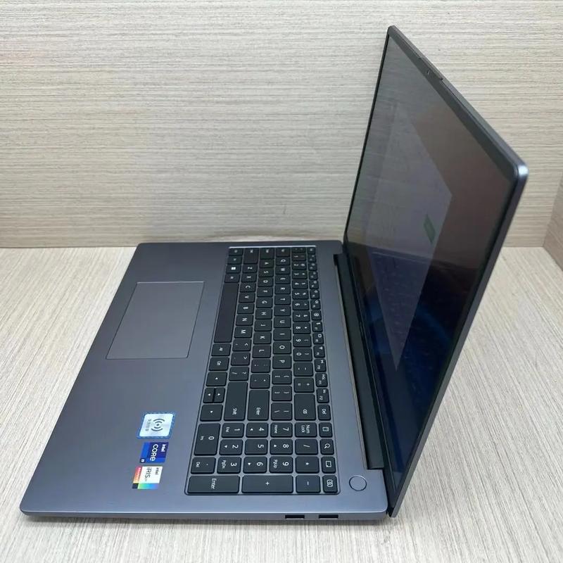 电脑金属材质有哪些笔记本电脑外壳材质一般有哪几种