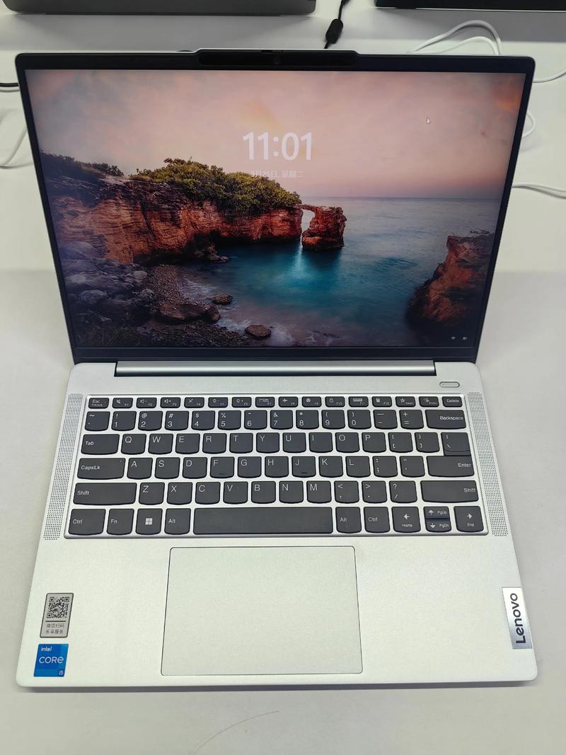 联想的笔记本电脑哪个系列适合大学生