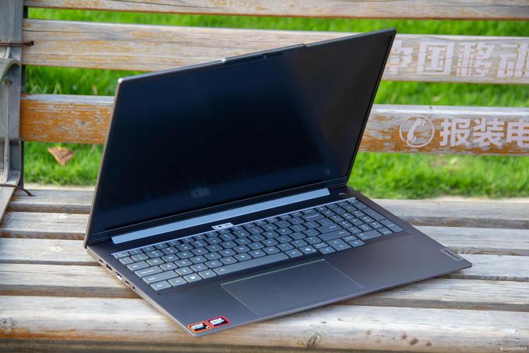 屏幕大的轻薄本有哪些?2024年16寸大屏幕笔记本电脑推荐(6月更新)