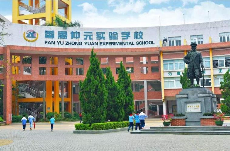 win7系统开机突然出现administer账户,怎么能禁止呢?