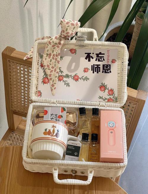 为什么打雷不能玩电脑