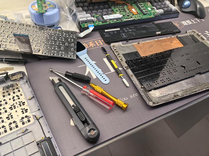 想买一台笔记本电脑,只要练字,学表格。看电视。费用3000『4』000。有什么...