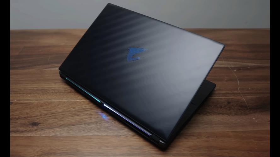 欧盟通过统一USB-C接口,苹果也不能搞特殊