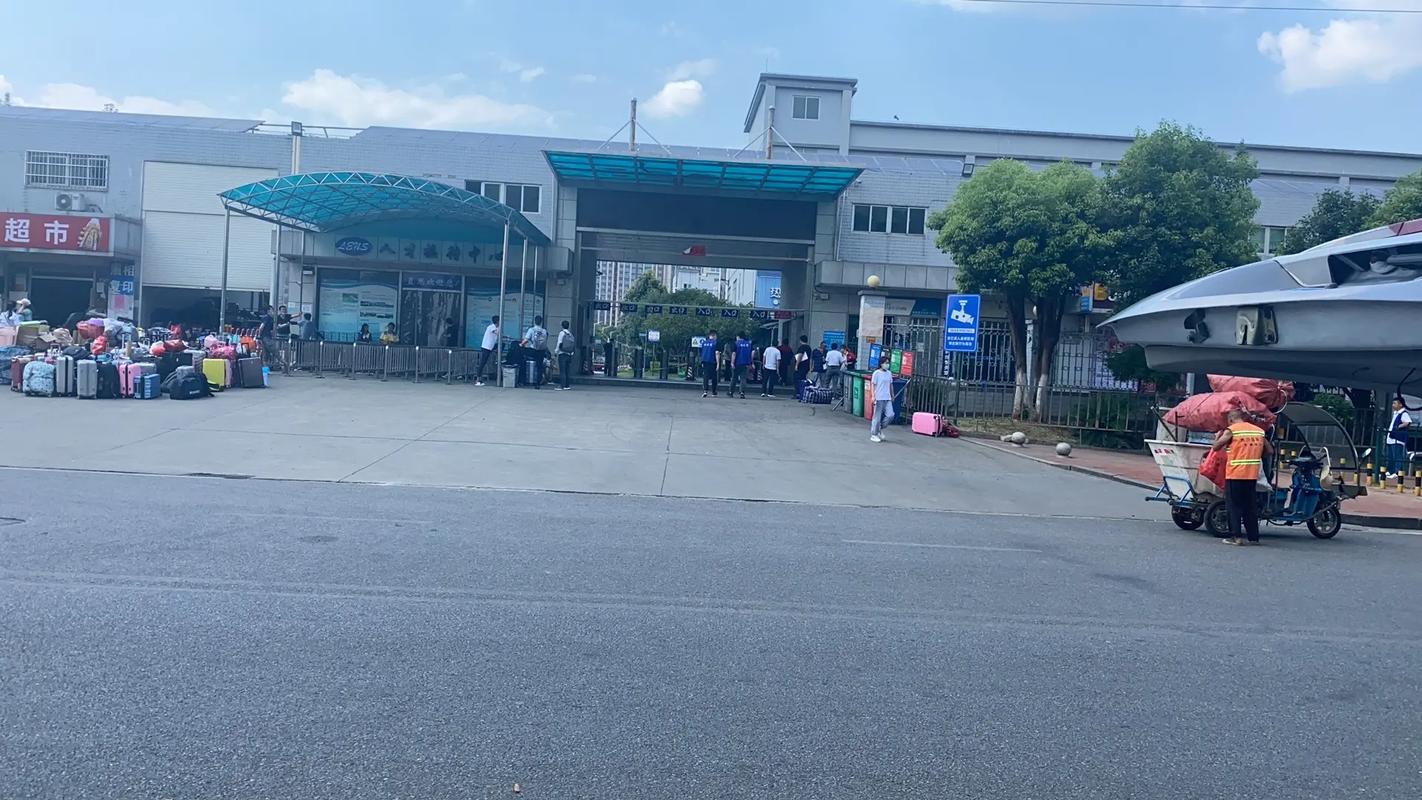 千金难买心头好,喜欢就买了吧!何必总是苦苦压抑自己